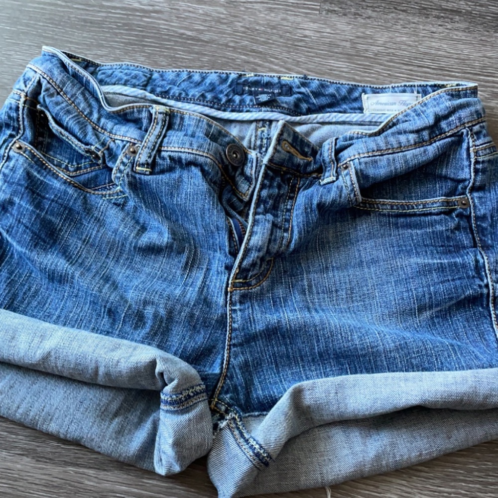 Tommy Hilfiger cutoffs